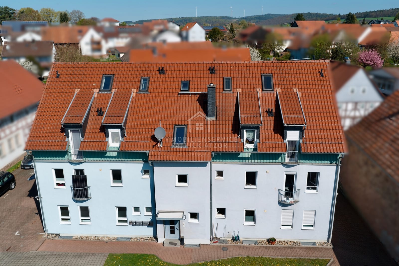 Kapitalanlage nahe Fulda, Mehrfamilienhaus mit Gewerbe und über 727 m² Gesamtfläche